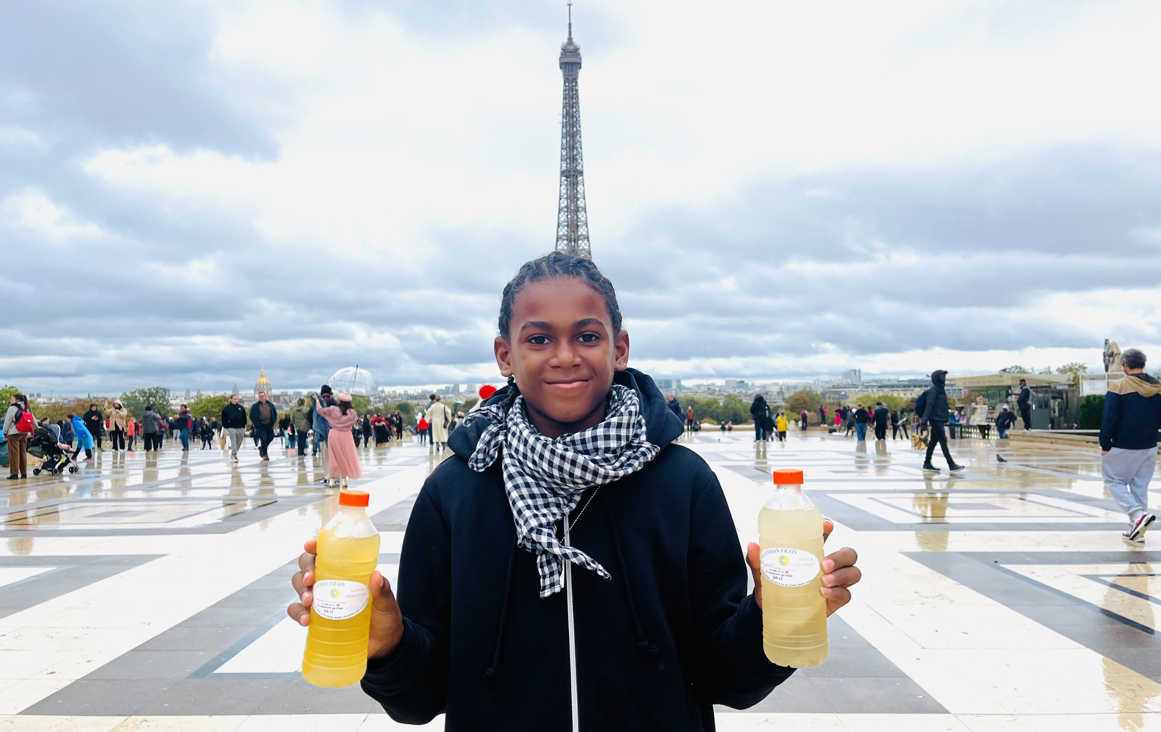     Alan Jean, le « kidpreneur » martiniquais, présente ses citronnades à Paris

