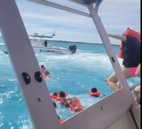     Naufrage d’un ferry transportant des touristes aux Bahamas : un mort 

