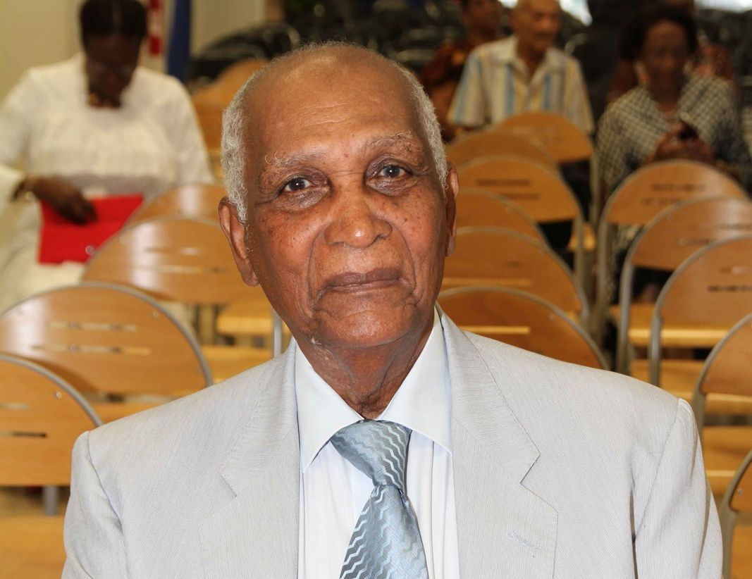     L'ancien maire de Pointe-à-Pitre, Henri Bangou, est décédé à l'âge de 101 ans

