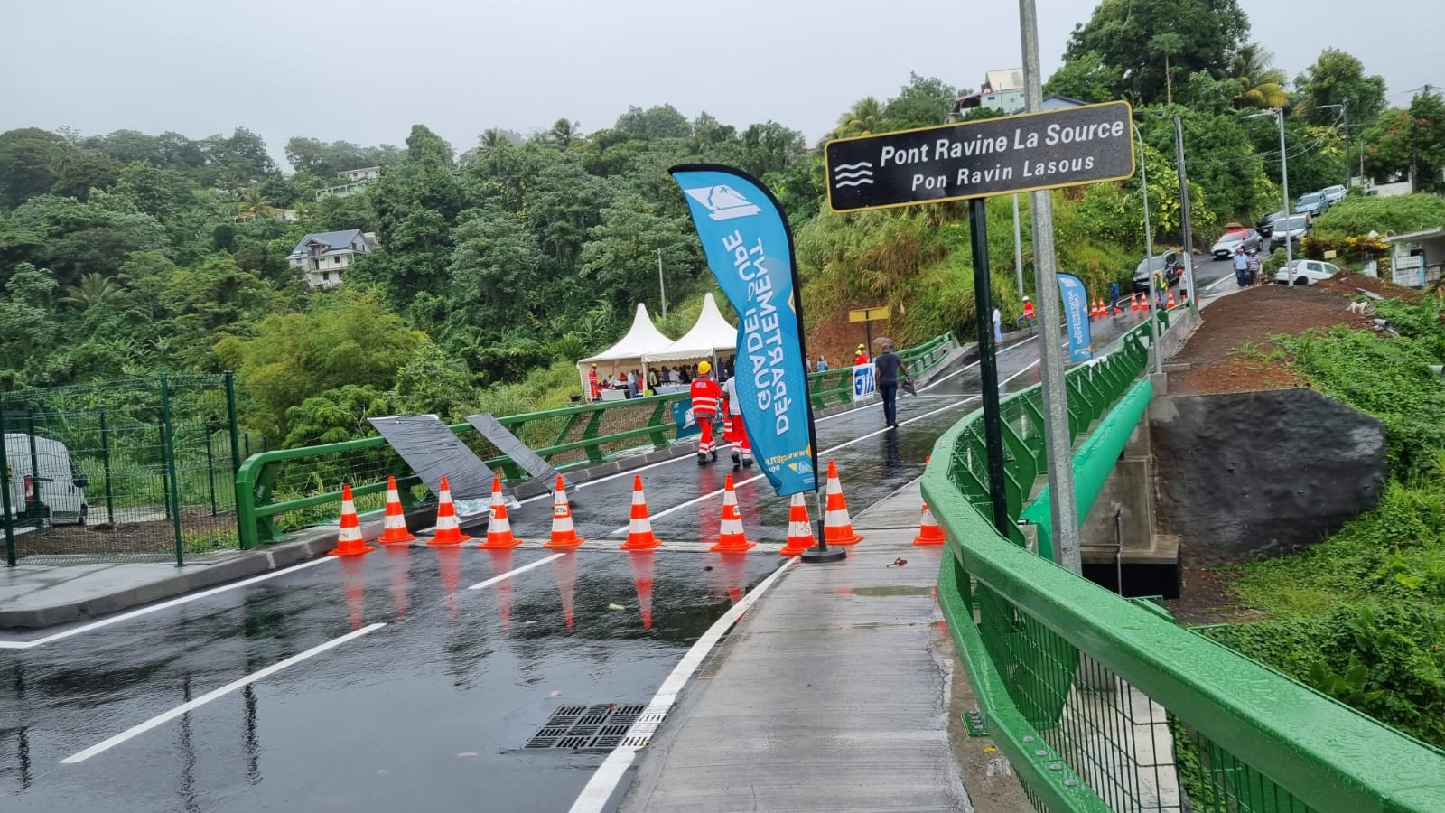     Après un an de travaux, le pont Ravine La Source inauguré à Trois-Rivières

