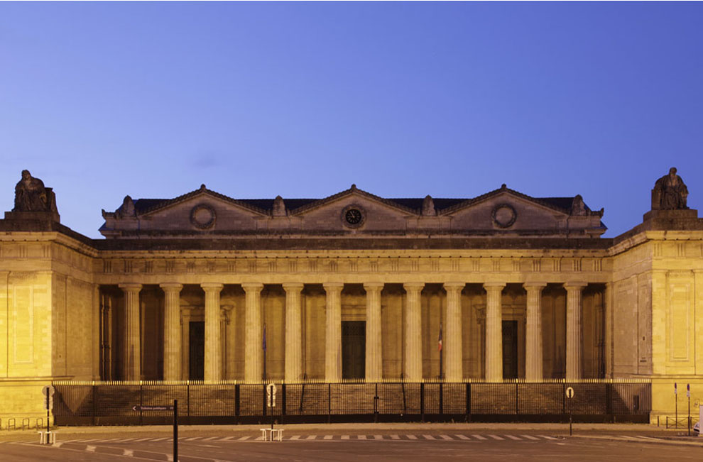     Créole : la cour d'appel de Bordeaux suspend la délibération de la CTM

