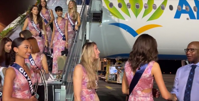     Les candidates de Miss France 2024 sont arrivées en Guyane

