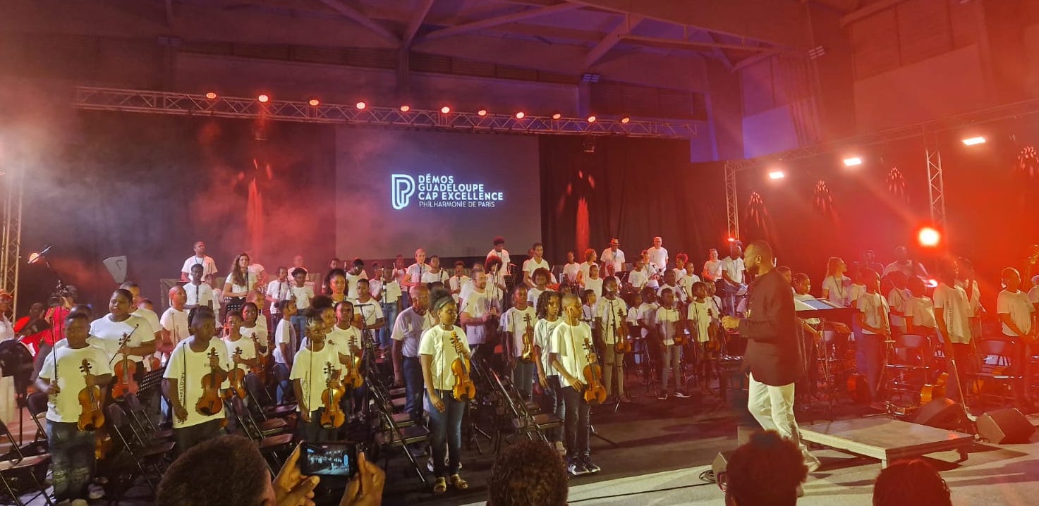     [VIDEO] Démonstration de jeunes talents pour Démos Guadeloupe Cap Excellence 

