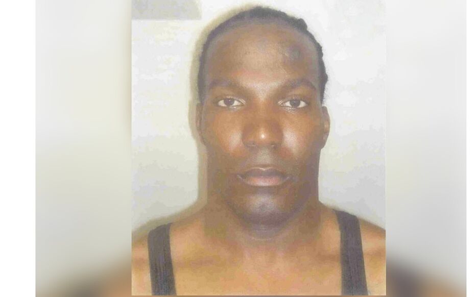     Le braqueur guadeloupéen Teddy Valcy arrêté en « tenue de commando » et lourdement armé


