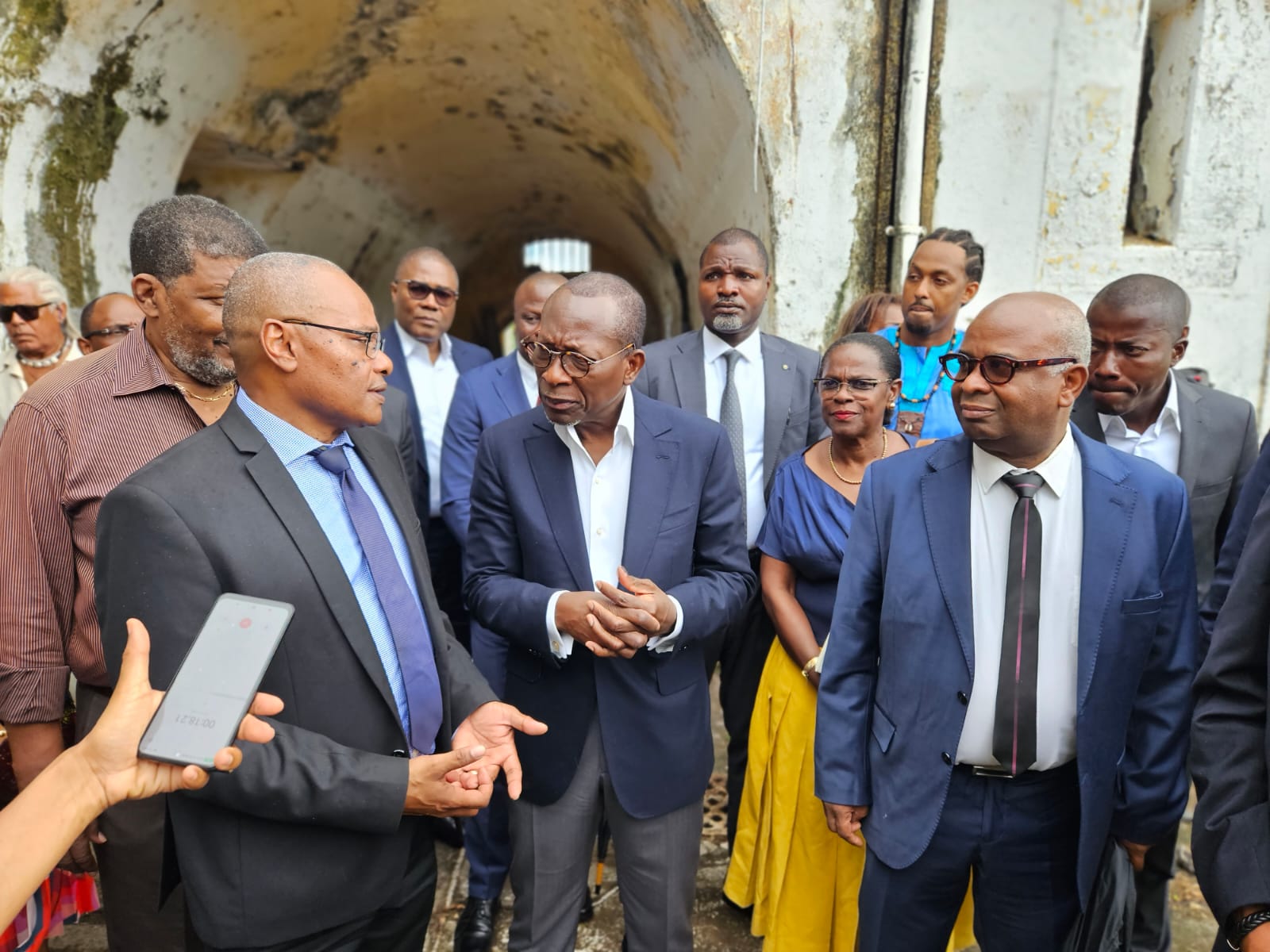     Le président du Bénin visite le fort Tartenson où était exilé le roi Béhanzin

