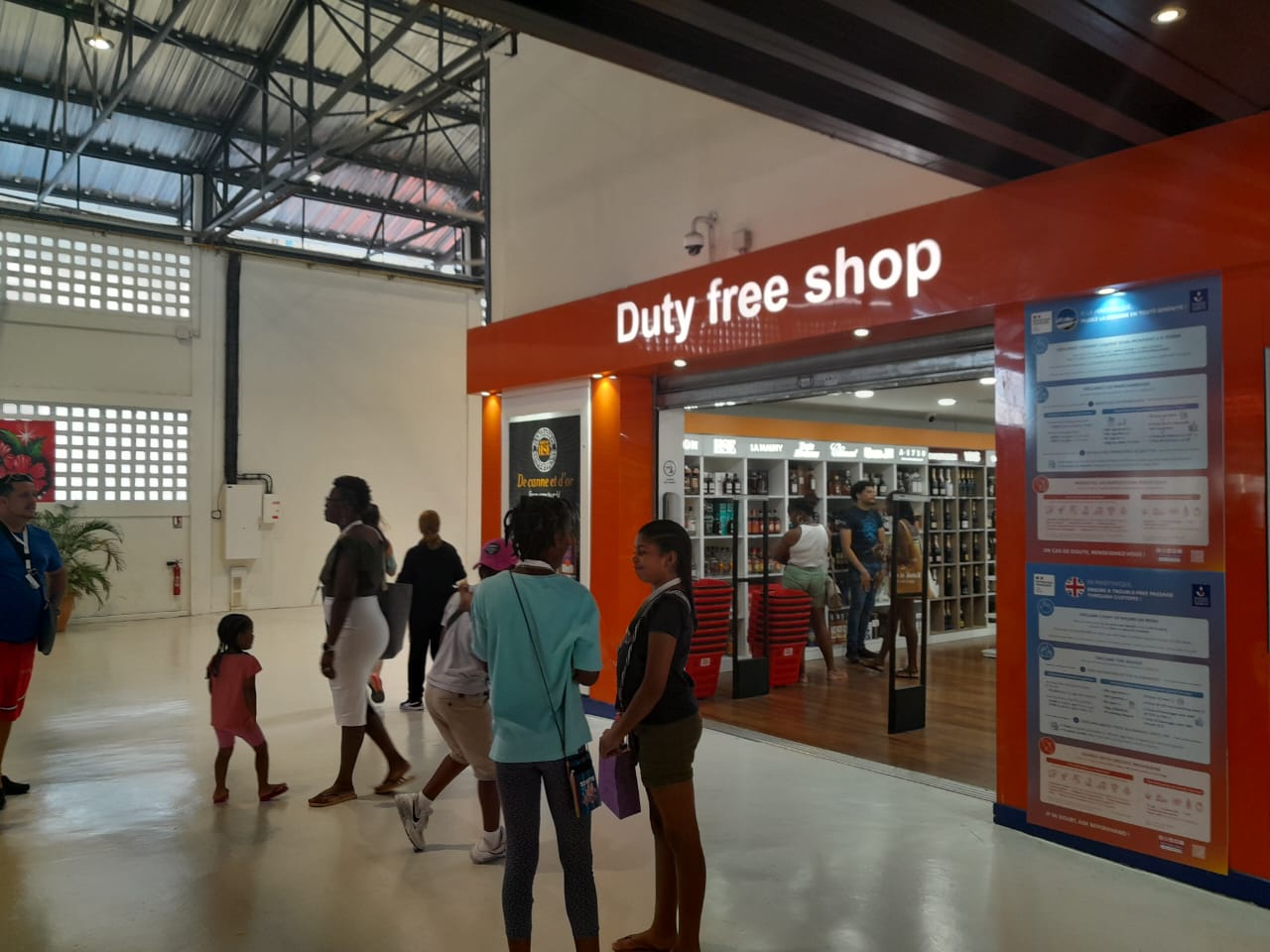     Extension de la zone de Duty Free en Martinique, commerçants et croisiéristes pas tous convaincus

