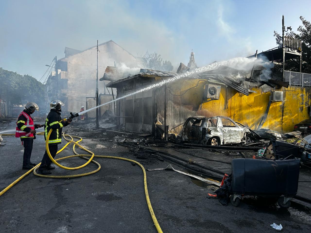     7 habitations détruites par un incendie à Pointe-à-Pitre

