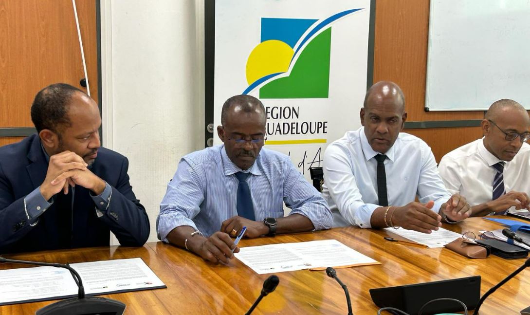     La Région de Guadeloupe, la CTM et l'UA affichent leur intention de coopérer

