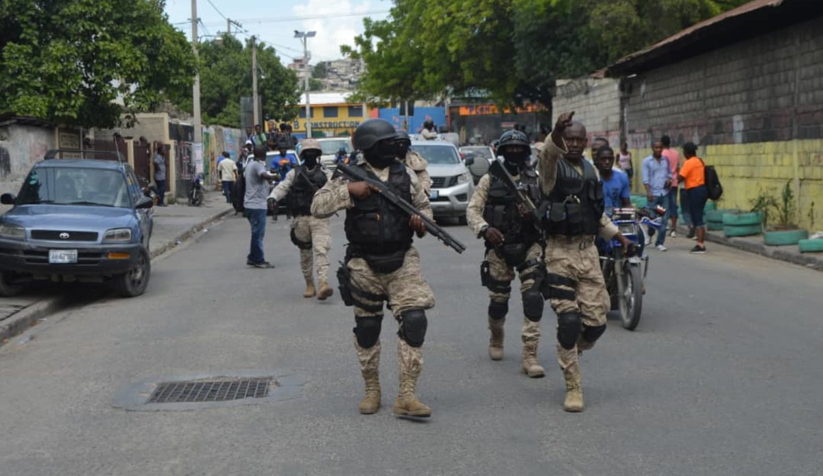     En Haïti, un chef et des membres de gangs abattus par la police  

