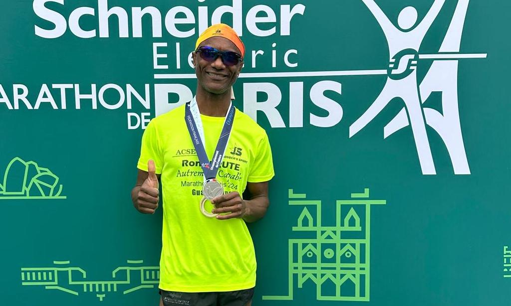     Marathon de Paris : le Guadeloupéen Rony Brute, vice-champion de France des non-voyants

