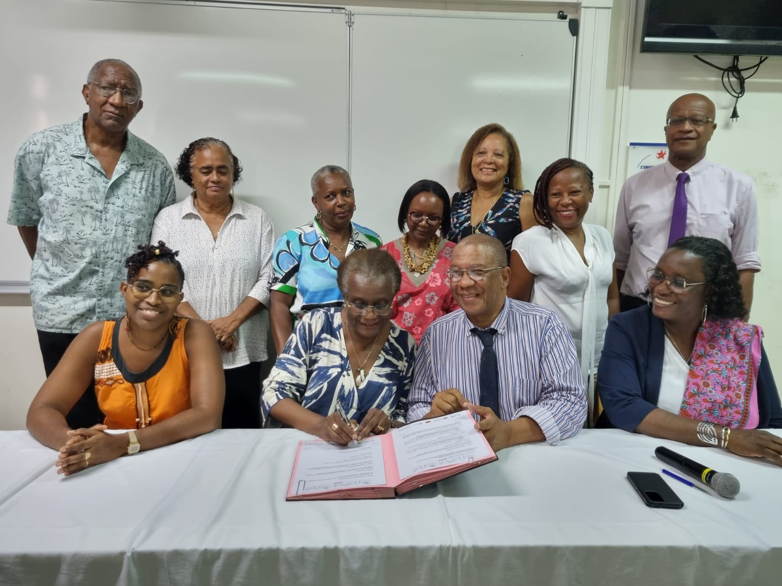     À Basse-Terre, le Lycée Gerville Réache lance la Bourse Lovely Otvas 

