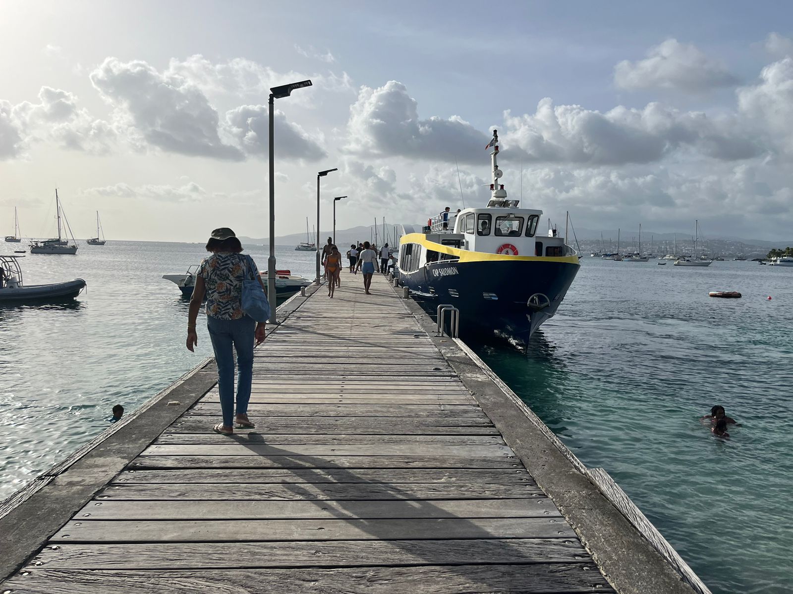     Grève des Vedettes tropicales : la colère des habitants des Trois-Îlets

