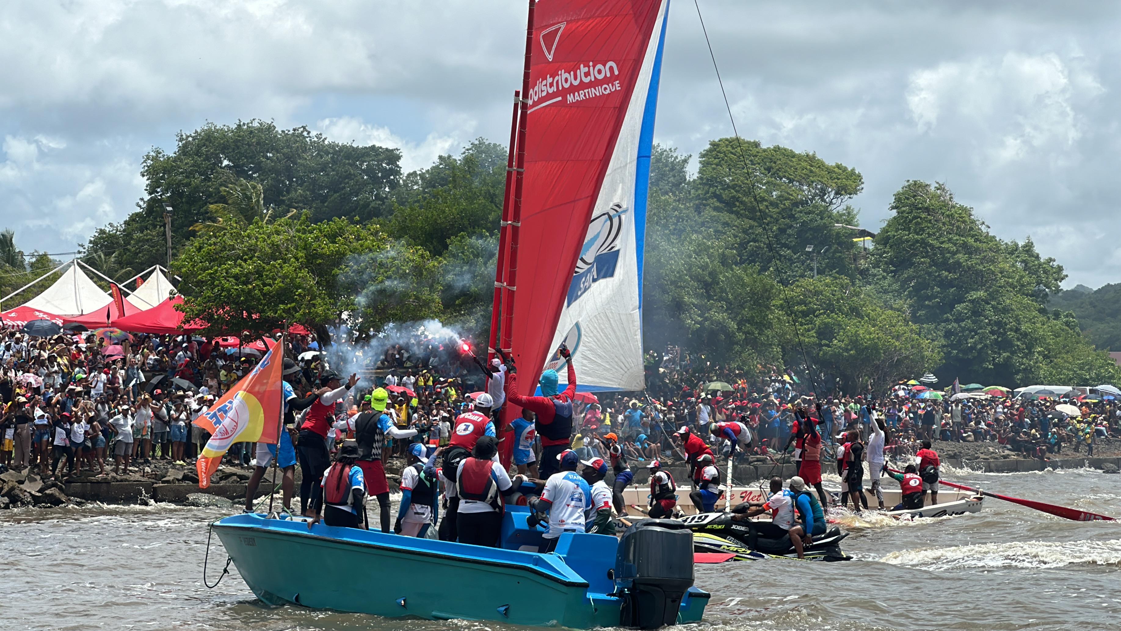     Tour des Yoles de Martinique : « On s’était fixés l’objectif de tout gagner cette année » (Diany Rémy, Sara - Autodistribution)

