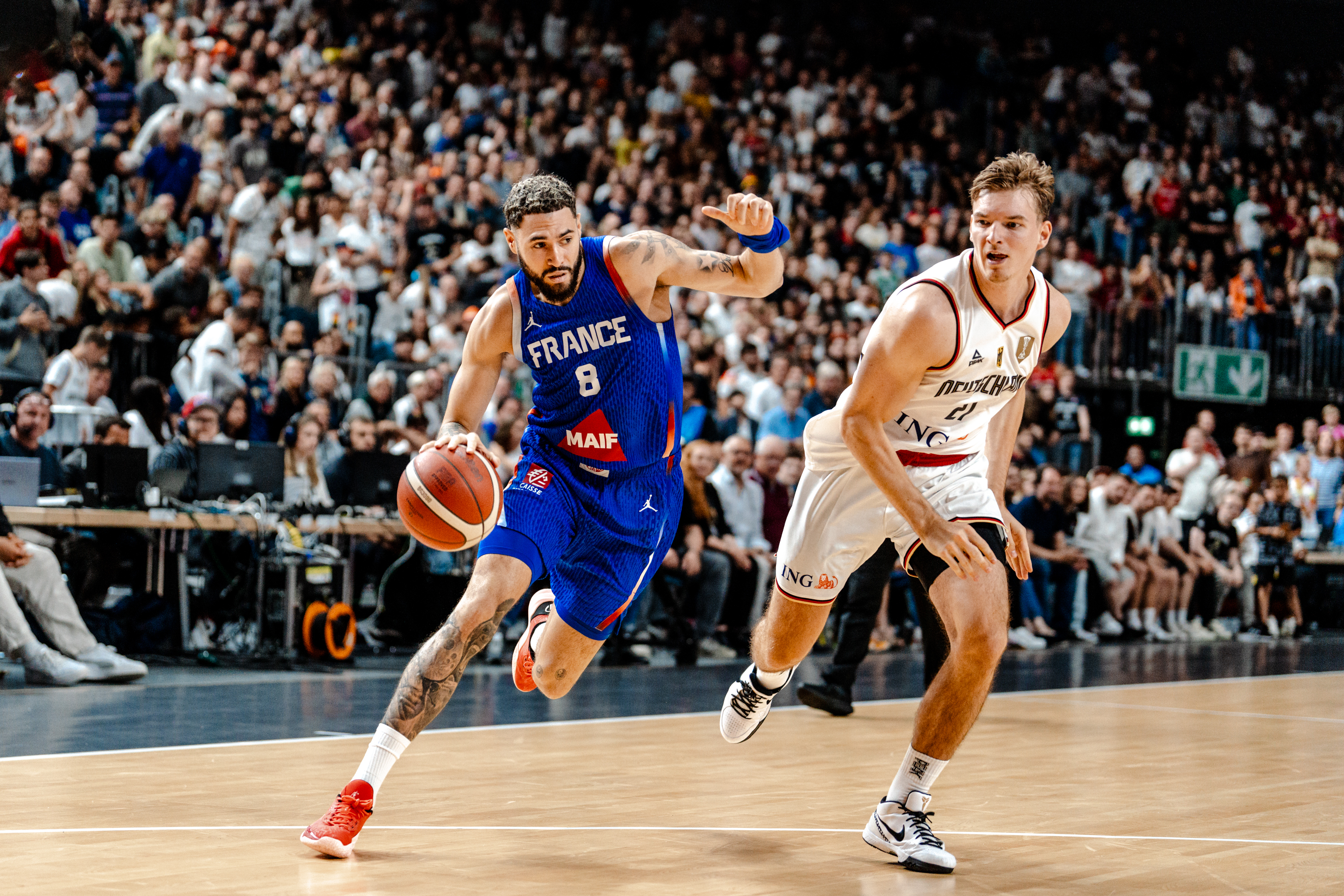     JO 2024 : les Bleus du basket sont en demi-finale !!!

