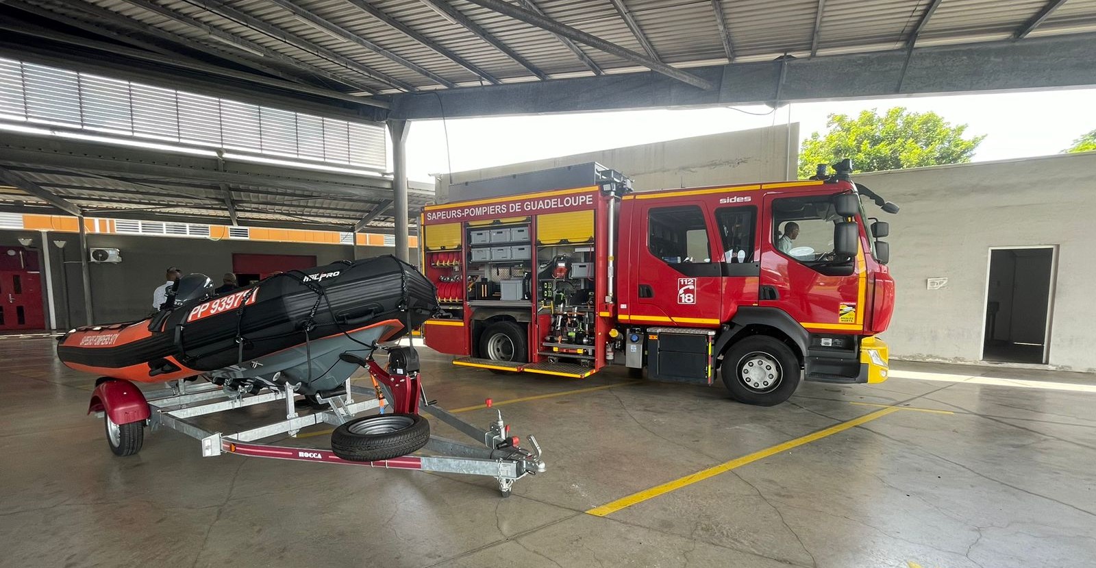     De nouveaux engins de secours pour les pompiers de Guadeloupe

