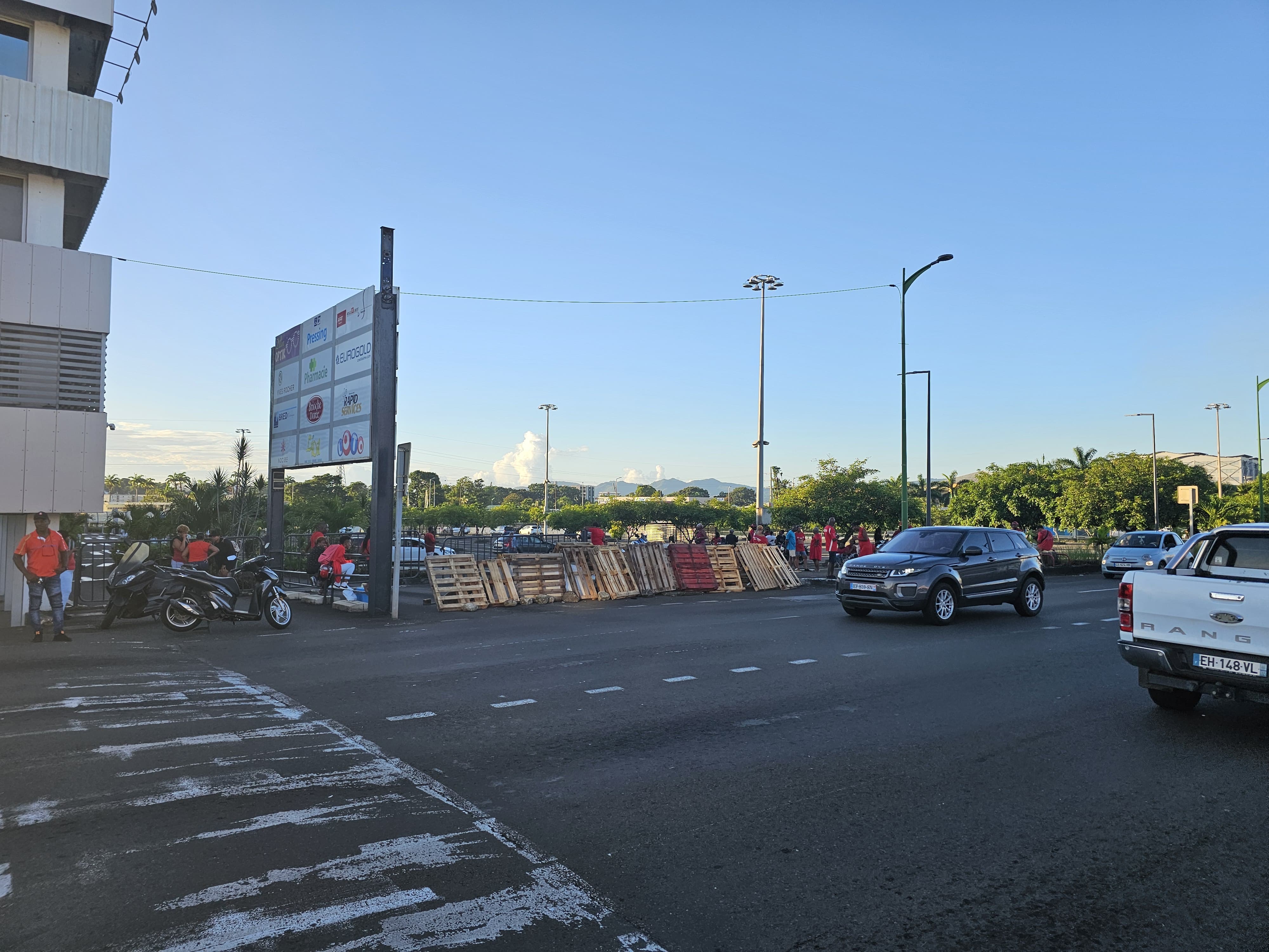     Le RPPRAC mobilisé à l'hypermarché de Dillon

