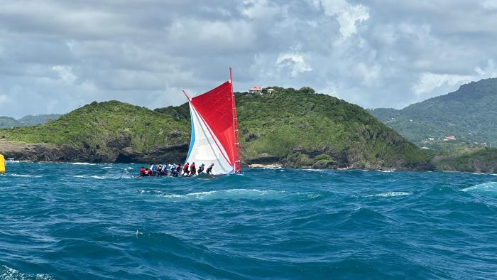 Tour des Yoles de Martinique