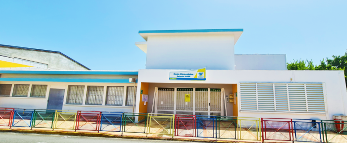 école saturnin Jasor au Gosier