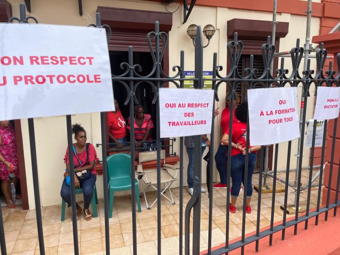 mobilisation mairie de Ducos.