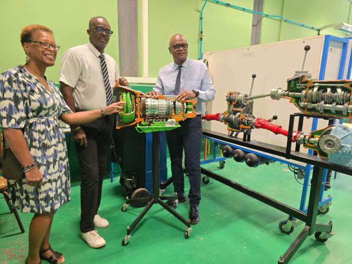 lycée de l'automobile Paul Lacavé