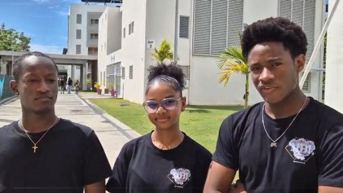 Arthur, Clarence et Davy.