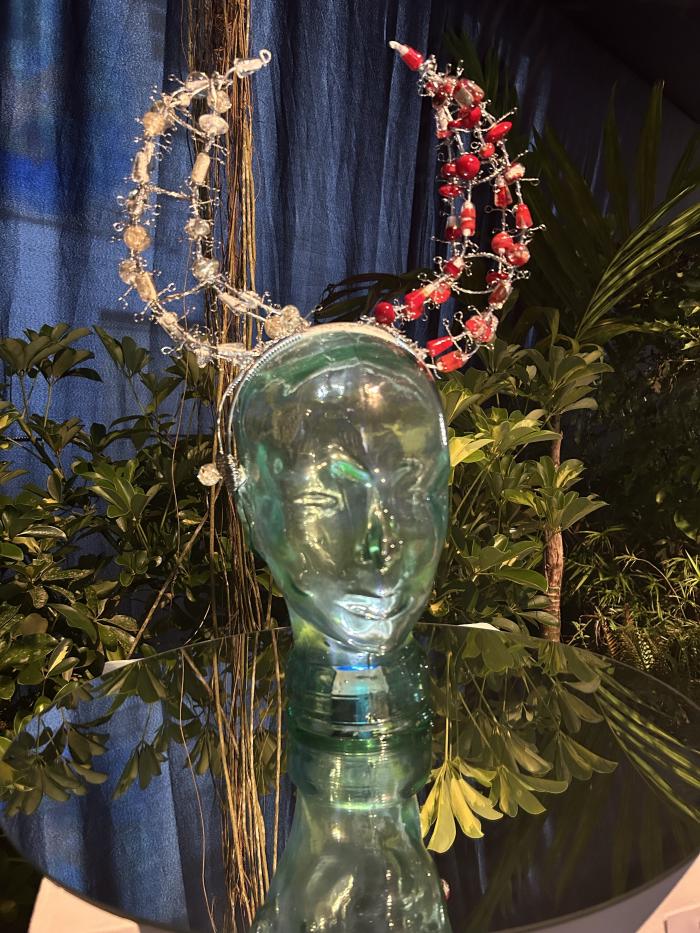 Corne de carnaval de l'exposition de filage de verre "Effet miroir"