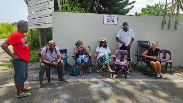 Usine de Vivé bloquée