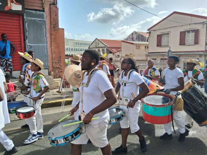 Carnaval Lamentin aout 2025