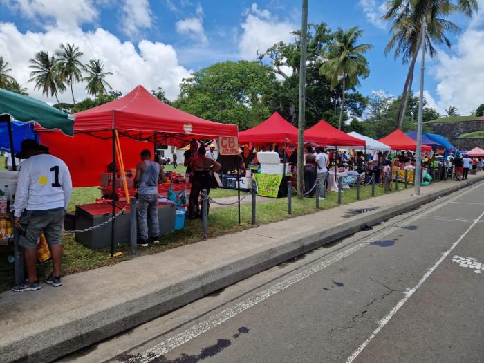 commerçants Fort-de-France yoles 