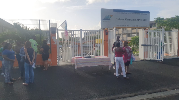 Grève Saint-Ruf 180925