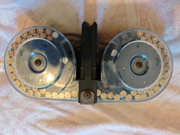 chargeur camembert pistolet automatique