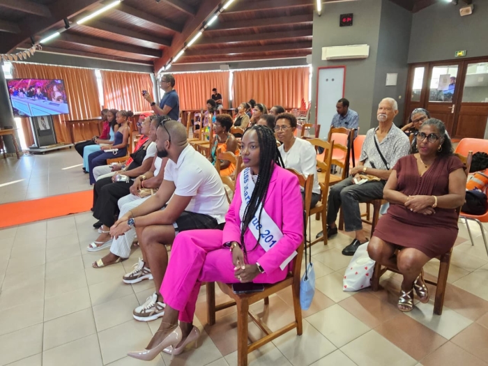 soutien Léaline Patry au François