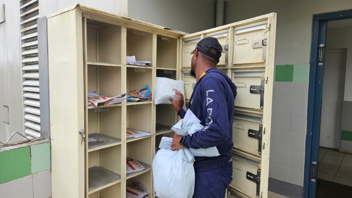 colis boîte aux lettres