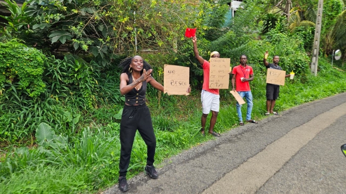 Les pancartes sont de sortie dans la côte de Valatte.jpeg