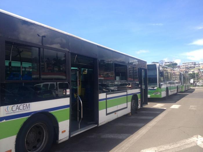     Agression sur le réseau Mozaïk : tous les bus à l'arrêt

