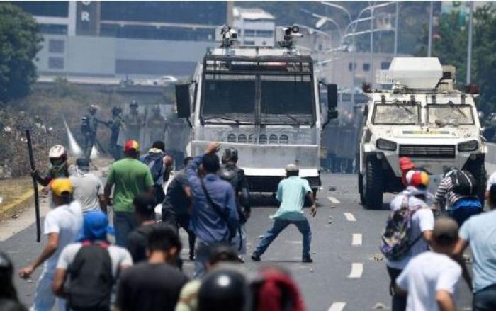     Au Venezuela, appel à la grève générale et chasse aux traîtres

