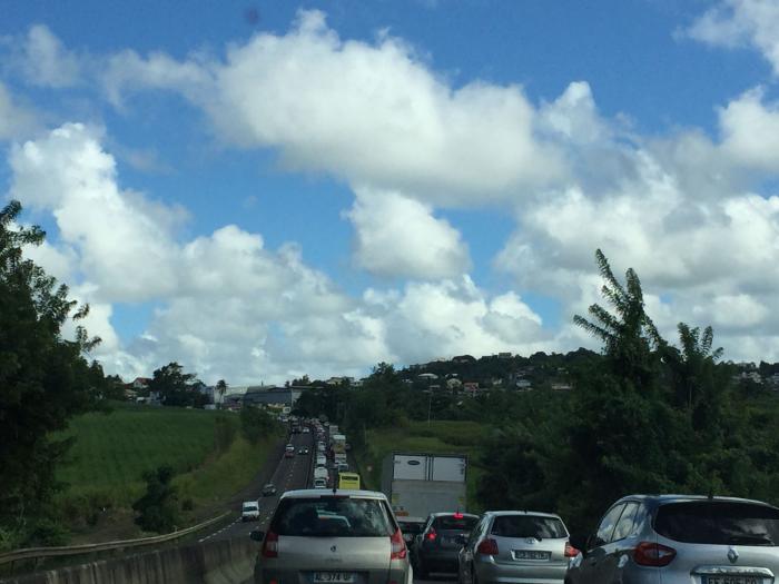     D'importants embouteillages sur les routes de Martinique ce mardi matin

