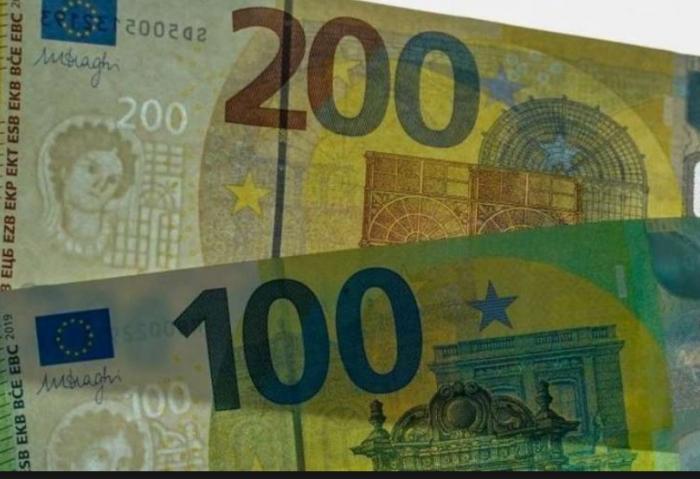     De nouveaux billets de 100 et 200 euros en circulation 

