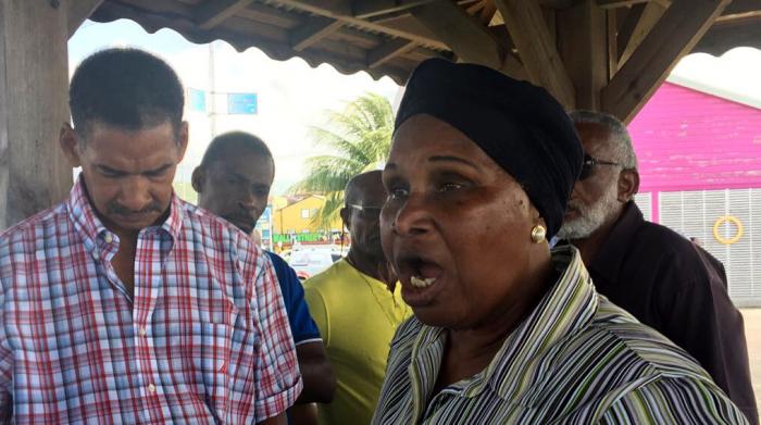     Des citoyens du sud s'opposent au Parc Marin de la Martinique

