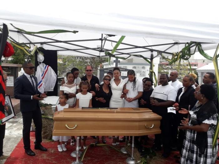     Des funérailles émouvantes pour Didier Gengoul 

