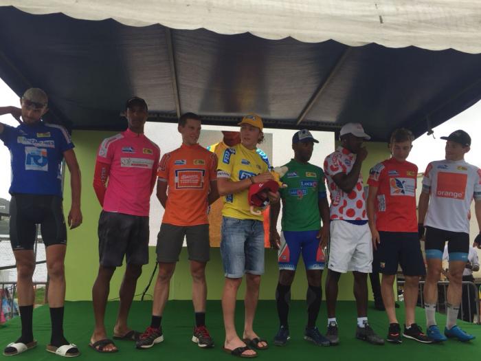     Enzo Falcoli endosse le maillot jaune du tour de Martinique 2018

