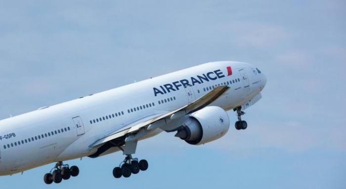     Fermeture de l'aéroport : les vols reportés et reprogrammés chez Air France

