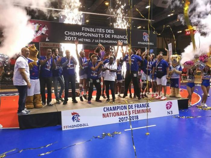     Finalités de Handball : l'Arsenal Handball champion de France Nationale 3 féminine

