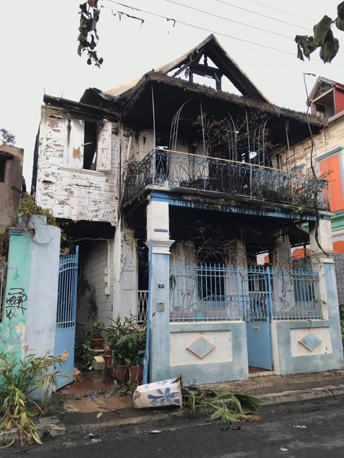     Incendie de la Maison Forier: "Un pan du patrimoine pointois part en fumée"

