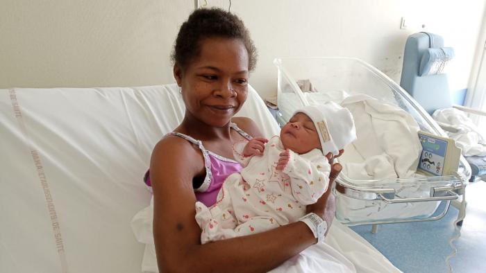     Jahyanaïs est le 1er bébé de l’année en Martinique

