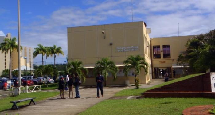     L'avenir du Pôle Martinique de l'UA inquiète la droite locale


