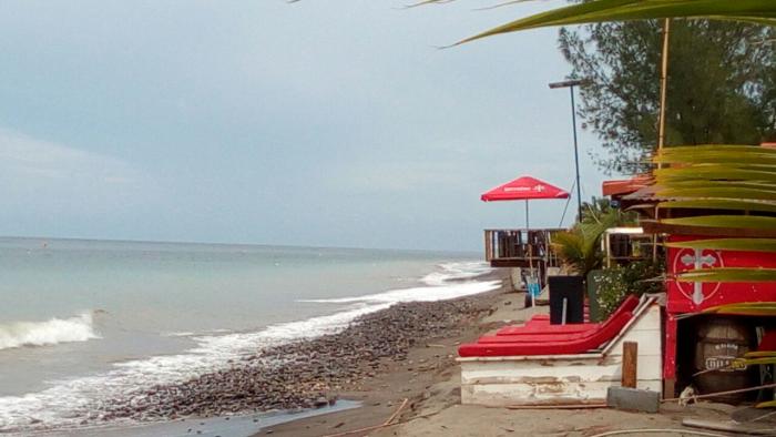     La Martinique est en vigilance jaune pour mer dangereuse à la côte

