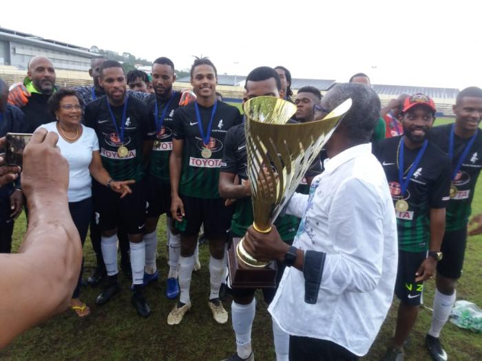     Le Club Franciscain conserve son titre de champion de Martinique de football

