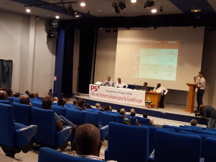     Le Parti Socialiste Guadeloupéen s'interroge en congrès

