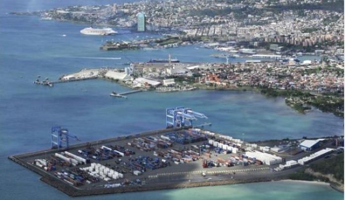     Le Port de Fort-de-France a été bloqué ce vendredi matin ! 


